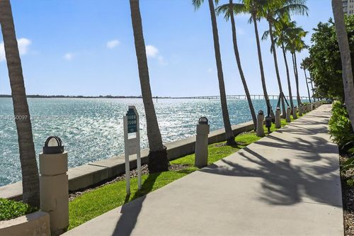 apt-1715-540 Brickell Key Dr, Miami, FL, 33131-3538 | Card Image
