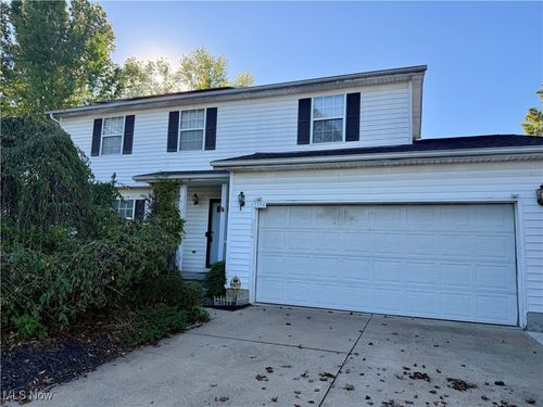 1154 Millhaven Dr, Copley, OH, 44321-1752 | Card Image