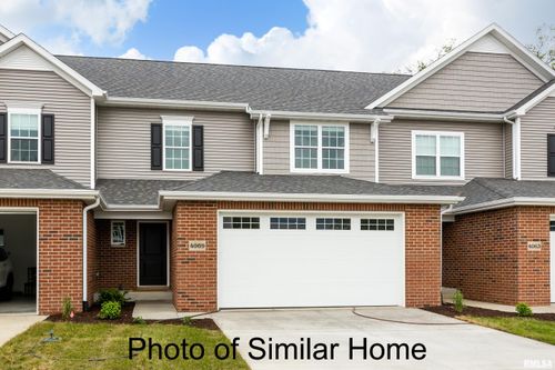 3820 Orchard Dr, Bettendorf, IA, 52722-3878 | Card Image