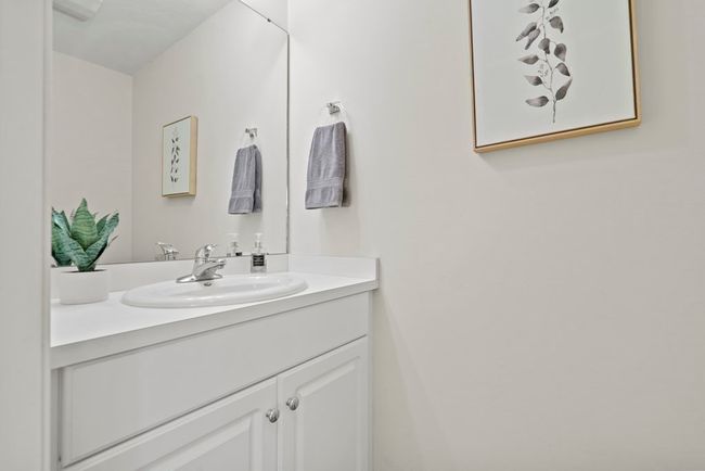 E - 4 Strawberry Ln, Condo with 2 bedrooms, 3 bathrooms and 1 parking in Hudson MA | Image 31