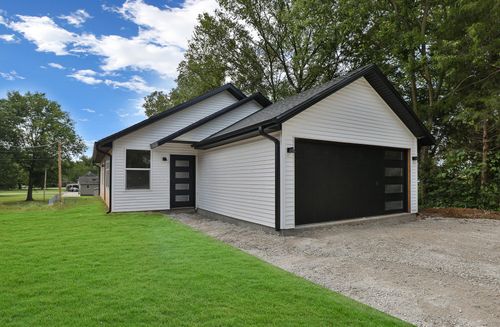 308 E Washington Ave, Pierce City, MO, 65723-1247 | Card Image