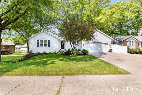 2474 Danton Dr Sw, Wyoming, MI, 49519-4750 | Card Image