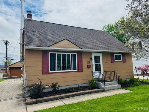 15 Harris Ct, Cheektowaga, NY, 14225-3811 | Card Image