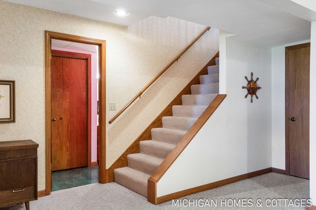 36-web-or-mls-907-creekridge-dr | Image 21