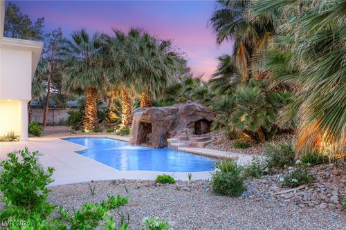 7185 Ranchito Cir, Las Vegas, NV, 89120-3039 | Card Image