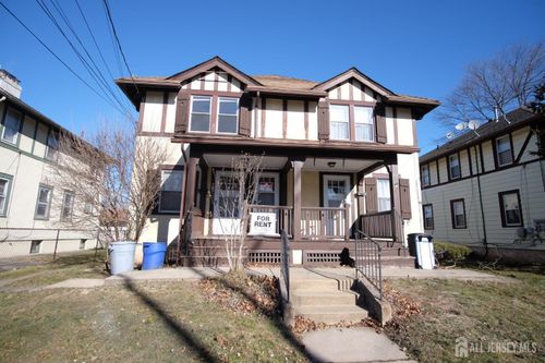b-417-B Chestnut St, Middlesex, NJ, 08846-1753 | Card Image