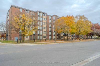 311 - 1540 Pickering Pky, Condo with 3 bedrooms, 2 bathrooms and 2 parking in Pickering ON | Image 3