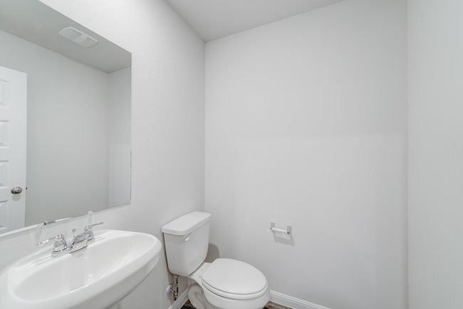 315 Northpointe Ave, House other with 6 bedrooms, 4 bathrooms and 2 parking in La Grange TX | Image 4