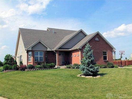 9101 Bennington Way, Dayton, OH, 45458-5029 | Card Image