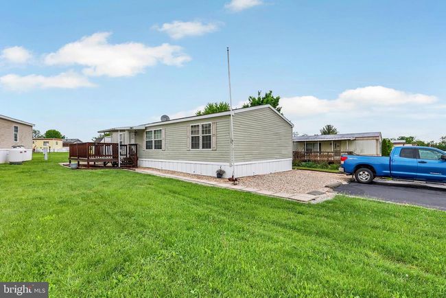 120 Amy Ln, House other with 3 bedrooms, 2 bathrooms and null parking in NEW OXFORD PA | Image 4