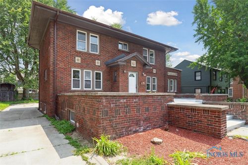 612 W Main St, Woodville, OH, 43469-1016 | Card Image