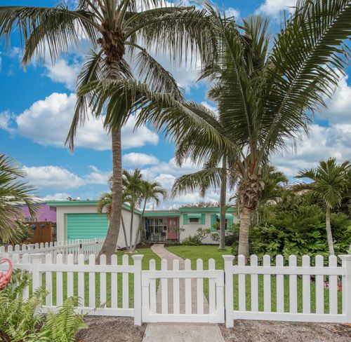 1218 N Ocean Breeze, Lake Worth, FL, 33460-2350 | Card Image