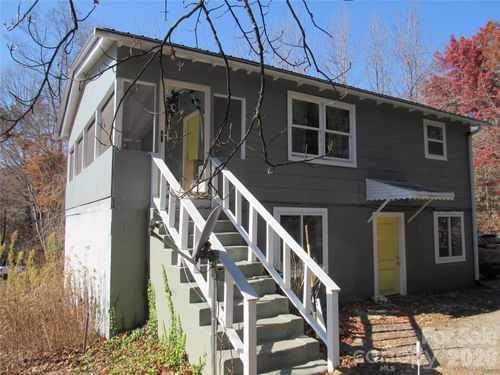 822 Azalea Ave, Black Mountain, NC, 28711-2908 | Card Image