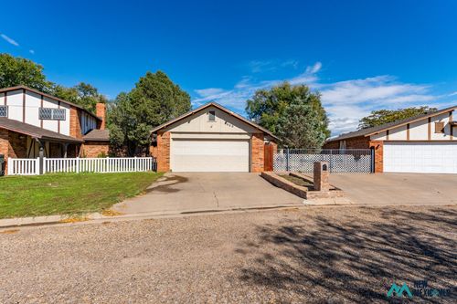 1900 Colonial Pkwy, Clovis, NM, 88101-3118 | Card Image