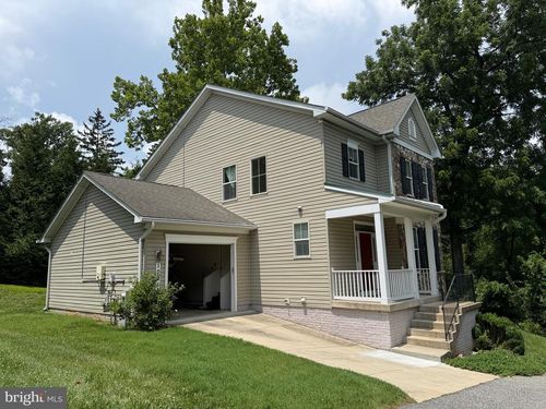 10215 Daventry Dr, COCKEYSVILLE, MD, 21030-3363 | Card Image