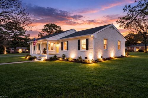 4301 Airline Boulevard, Chesapeake, VA, 23321 | Card Image