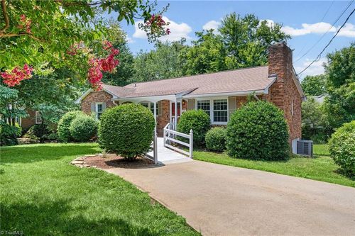 1650 Sandersted Rd, Winston-Salem, NC, 27103-4745 | Card Image
