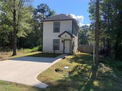 268 Oakridge, House other with 3 bedrooms, 2 bathrooms and null parking in Livingston TX | Image 1