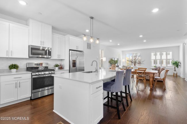 100 Bataan Ave, Condo with 3 bedrooms, 4 bathrooms and null parking in Tinton Falls NJ | Image 4