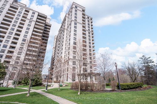 615-9255 Jane Street, Vaughan, ON, L6A0J7 | Card Image