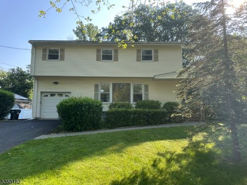 50 Briarwood Dr, Berkeley Heights, NJ, 07922 | Card Image