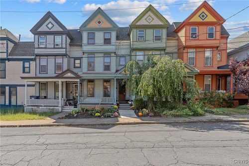 403 Howard St, Syracuse, NY, 13203-2323 | Card Image