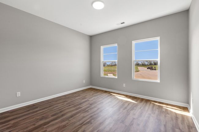 1st Guest Bedroom | Image 5