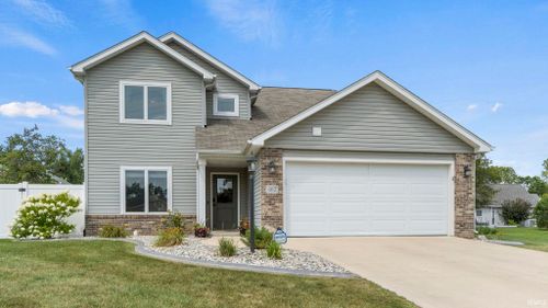 602 E Wawonaissa Drive, Syracuse, IN, 46567 | Card Image