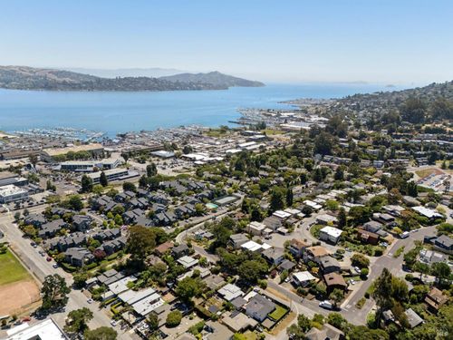 94 Anchorage Rd, Sausalito, CA, 94965-1631 | Card Image