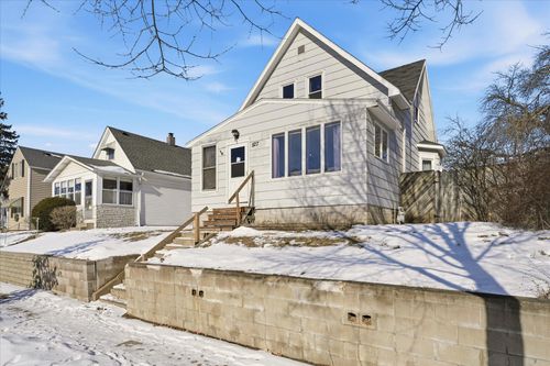 827 Lafond Ave, Saint Paul, MN, 55104-1608 | Card Image