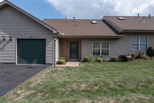 1402 Greenbriar Ct, South Park, PA, 15129-9278 | Card Image