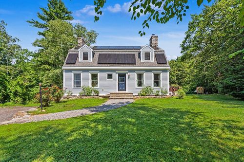 10 Morrison Rd, Raymond, NH, 03077-2472 | Card Image