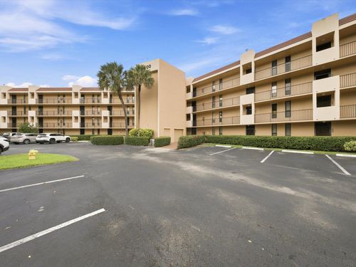 403-6539 Coral Lake Dr, Margate, FL, 33063-5876 | Card Image
