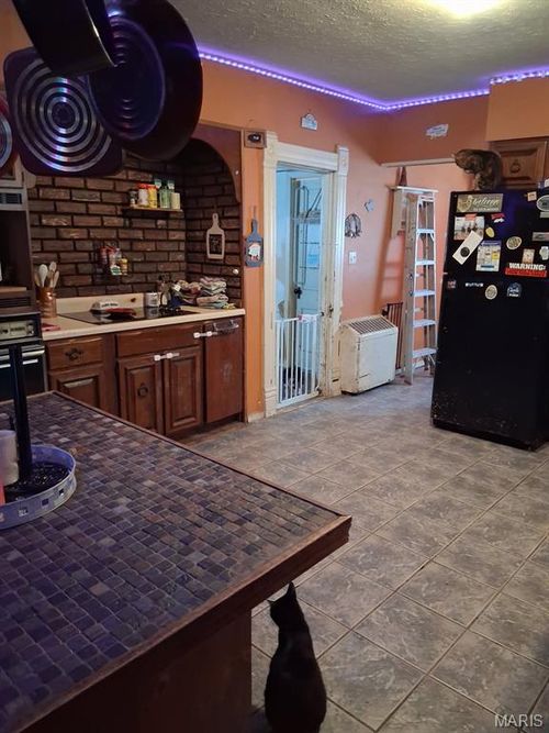 410 W Water St, Pinckneyville, IL, 62274-1008 | Card Image