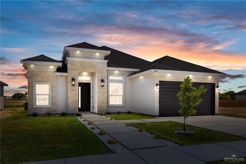 905 38th St, San Juan, TX, 78589-2287 | Card Image