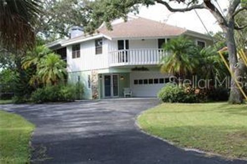 5828 Oakhurst Dr, Seminole, FL, 33772-7022 | Card Image