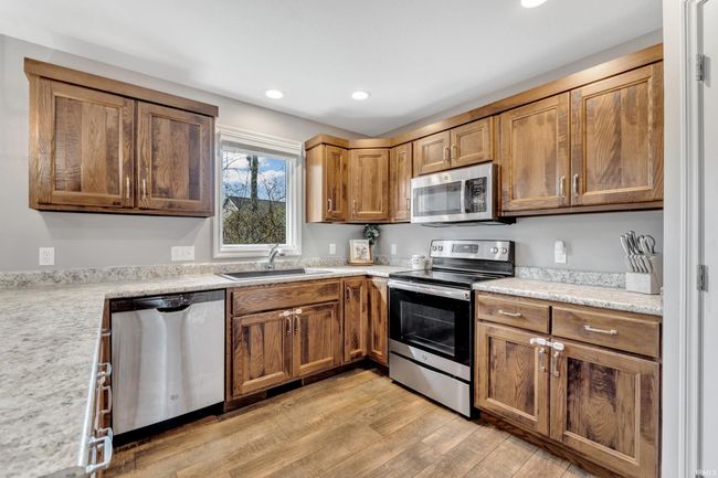 7519 Idlebrook Dr, House other with 3 bedrooms, 2 bathrooms and null parking in Fort Wayne IN | Image 6
