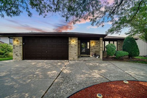 3024 200th Pl, Lynwood, IL, 60411-6921 | Card Image