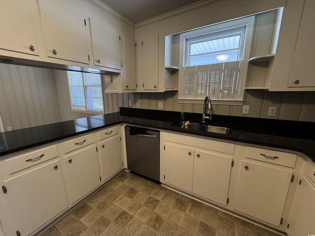 1803 School Dr, House other with 2 bedrooms, 1 bathrooms and 3 parking in Scranton SC | Image 7