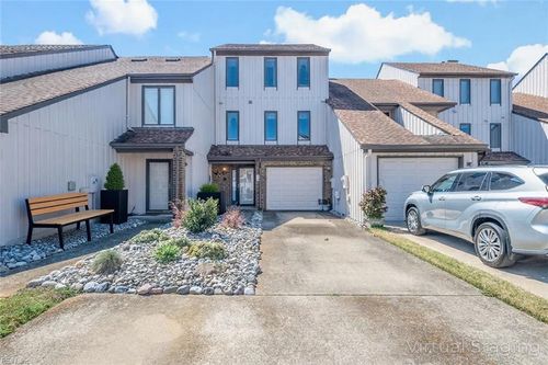 34 Sandie Point Ln, Portsmouth, VA, 23701-1153 | Card Image