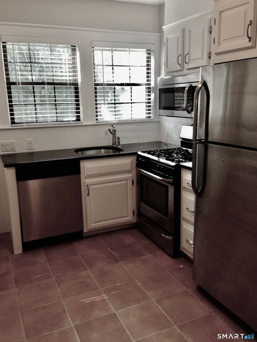 107-410 West Ave, Darien, CT, 06820-3938 | Card Image