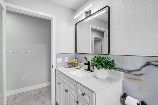 24260 Sw 129 Th Path, House other with 3 bedrooms, 1 bathrooms and null parking in Homestead FL | Image 17