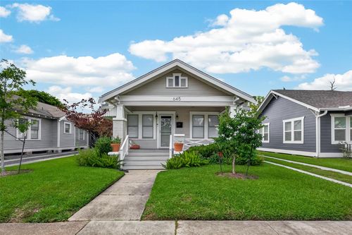645 E 14th Street, Houston, TX, 77008 | Card Image