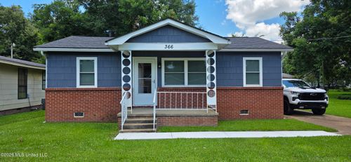 366 N Canal St, Canton, MS, 39046-3670 | Card Image