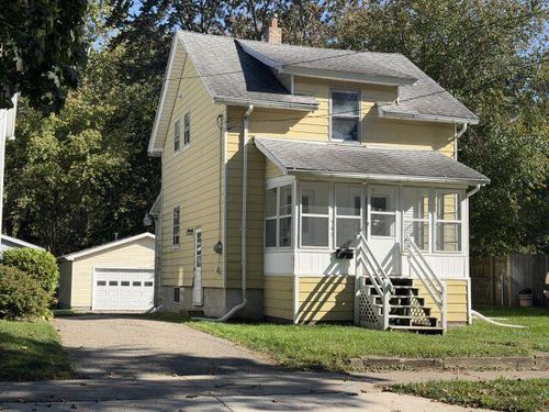 547 Seymour Ave, Jackson, MI, 49202-3564 | Card Image