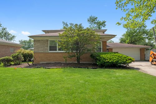 16030 University Ave, South Holland, IL, 60473-1715 | Card Image