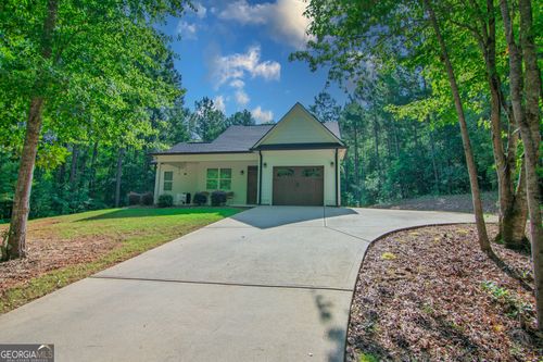 370 Sullivan Cir, Pine Mountain, GA, 31822-2323 | Card Image