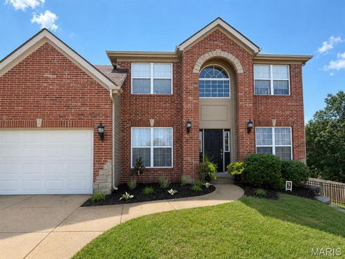 6817 Eagle Crest Ct, Pacific, MO, 63069-2613 | Card Image