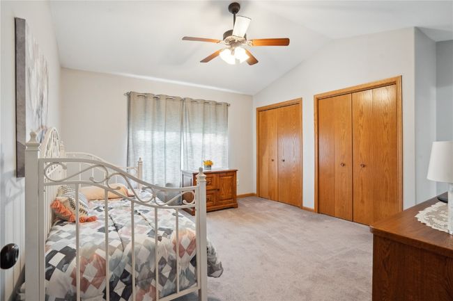 1727 Hunters Creek Way, Condo with 3 bedrooms, 3 bathrooms and null parking in Marion IA | Image 10