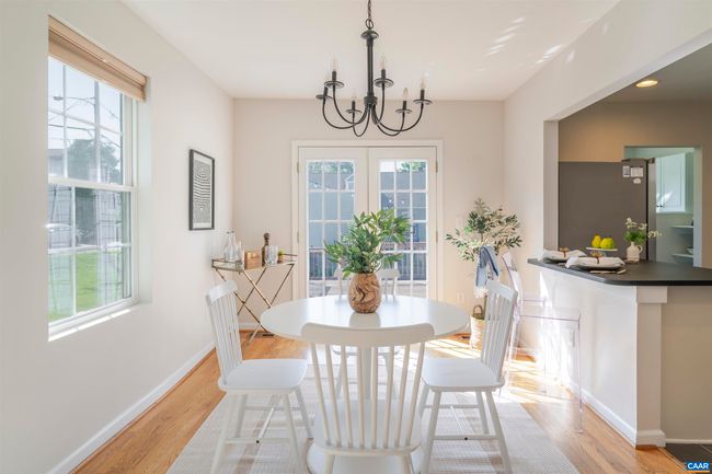 324 8 Th St Nw, House other with 3 bedrooms, 3 bathrooms and null parking in CHARLOTTESVILLE VA | Image 4